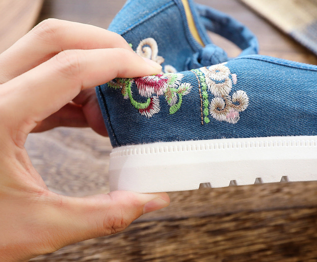 High Heel Canvas Embroidered Women's Shoes