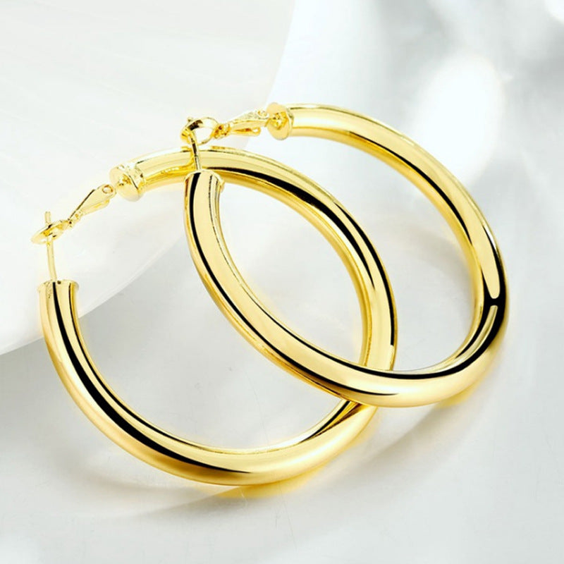 Classic retro 5MM hollow earrings