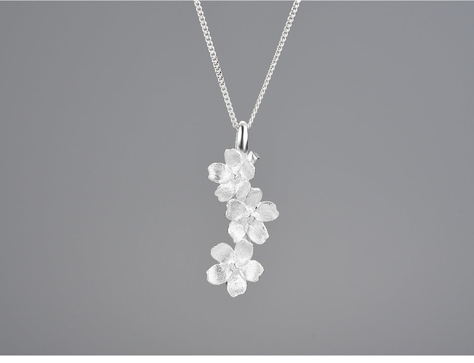 Forget me not necklace