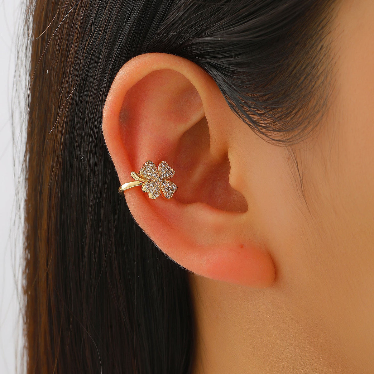 Copper Inlaid Zircon No Piercing Ear Clip