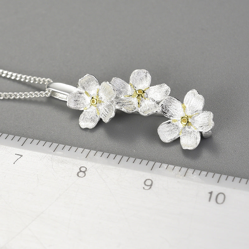 Forget me not necklace