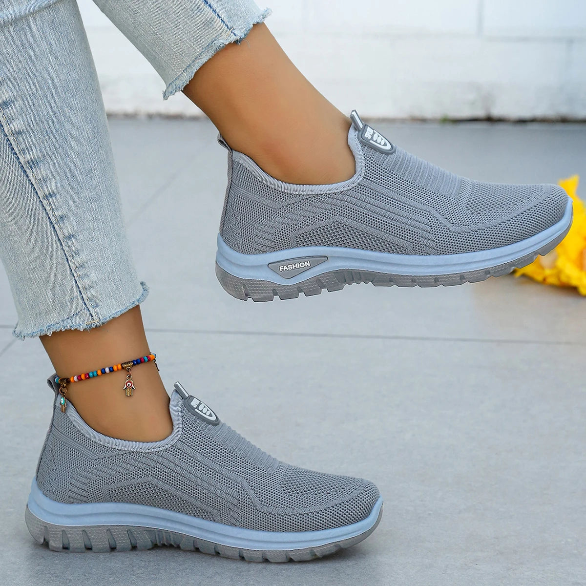 Women's Breathable Slip-On Shoes Soft Bottom