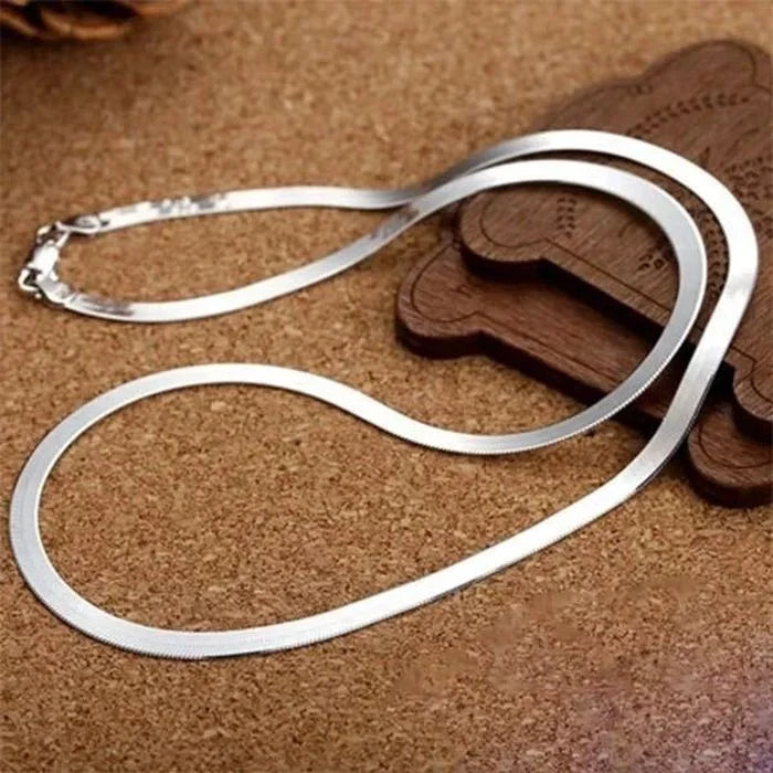 Flat chain Necklace for  Luxury