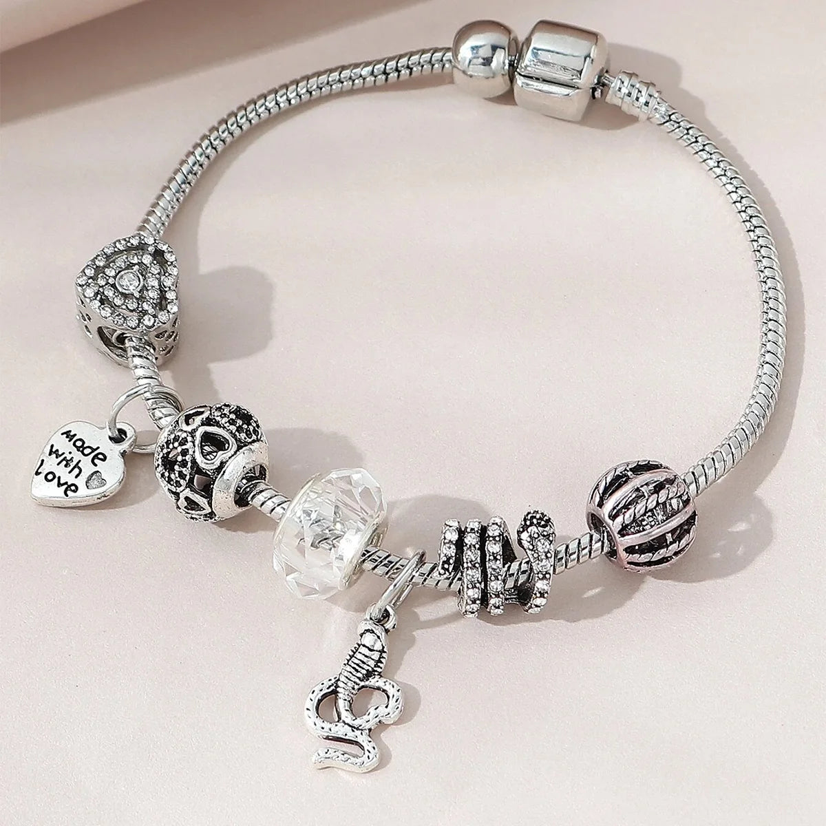 Women's Beaded Braclet Heart Shaped