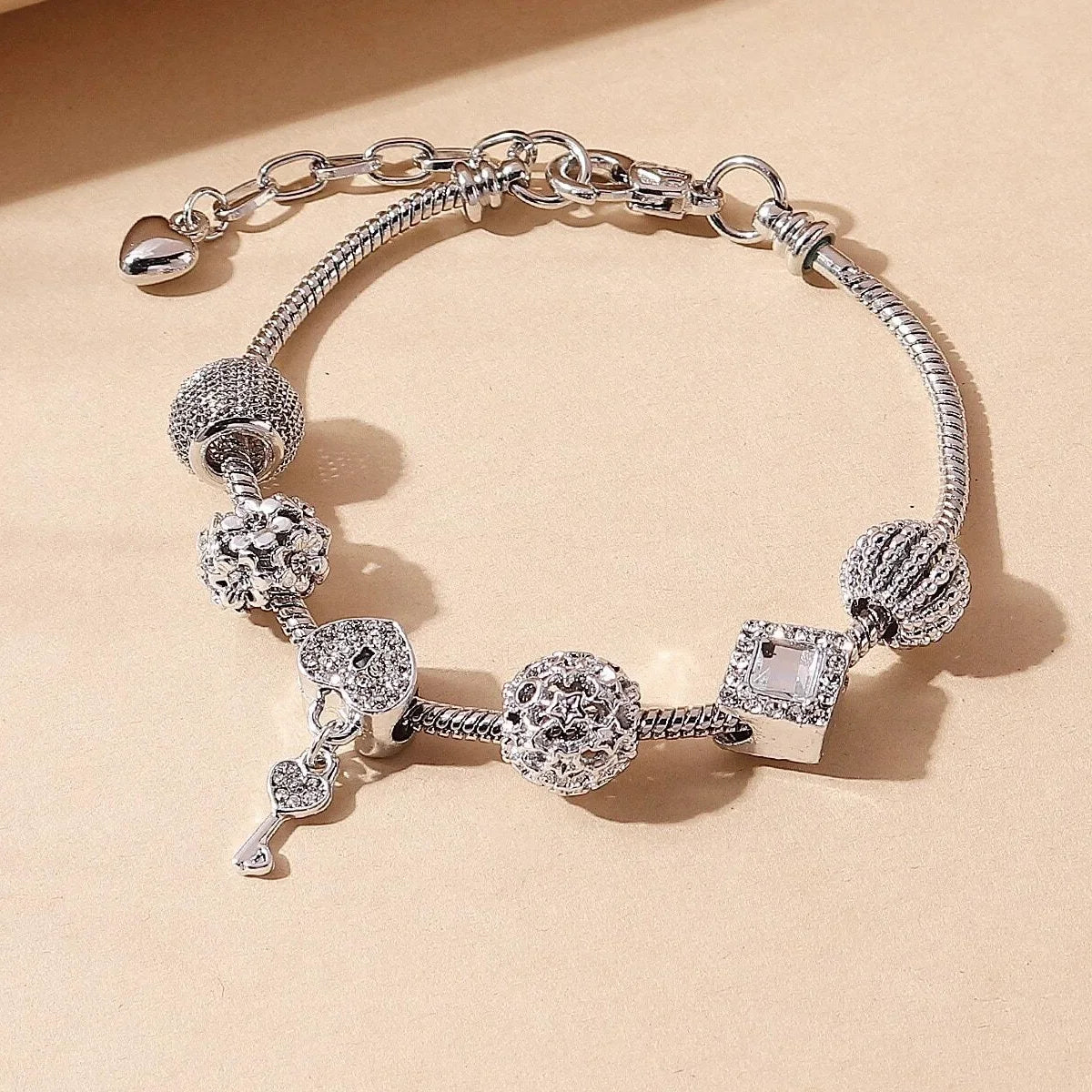Women's Beaded Braclet Heart Shaped