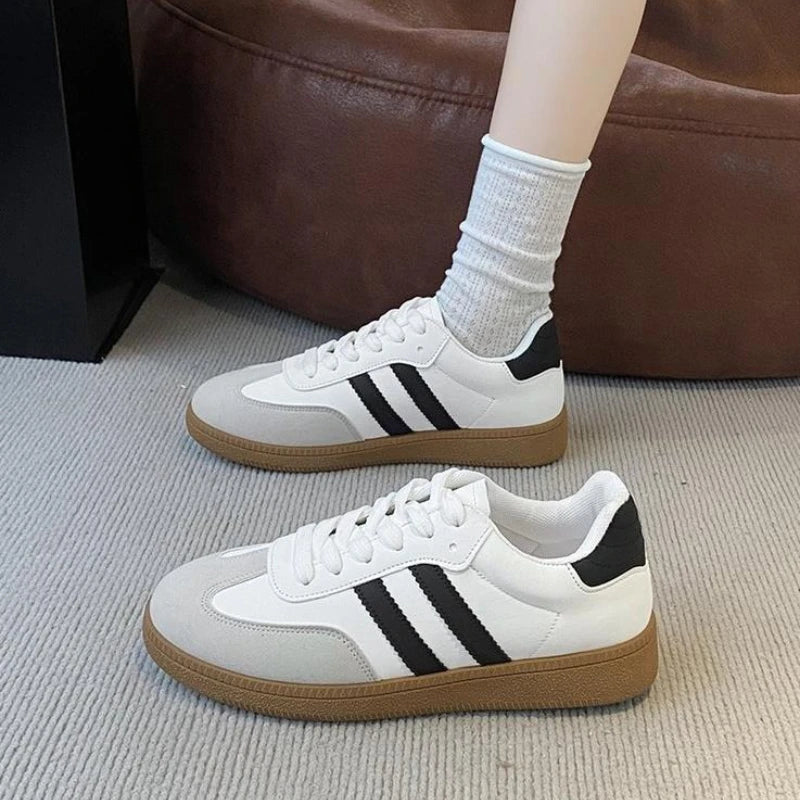 Women's Tennis Sneaker Fashion Lace-up Shoes