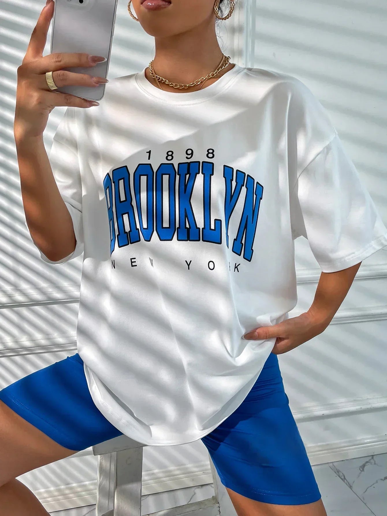 Vintage 1898 Brooklyn New York Womens T-Shirts Oversize