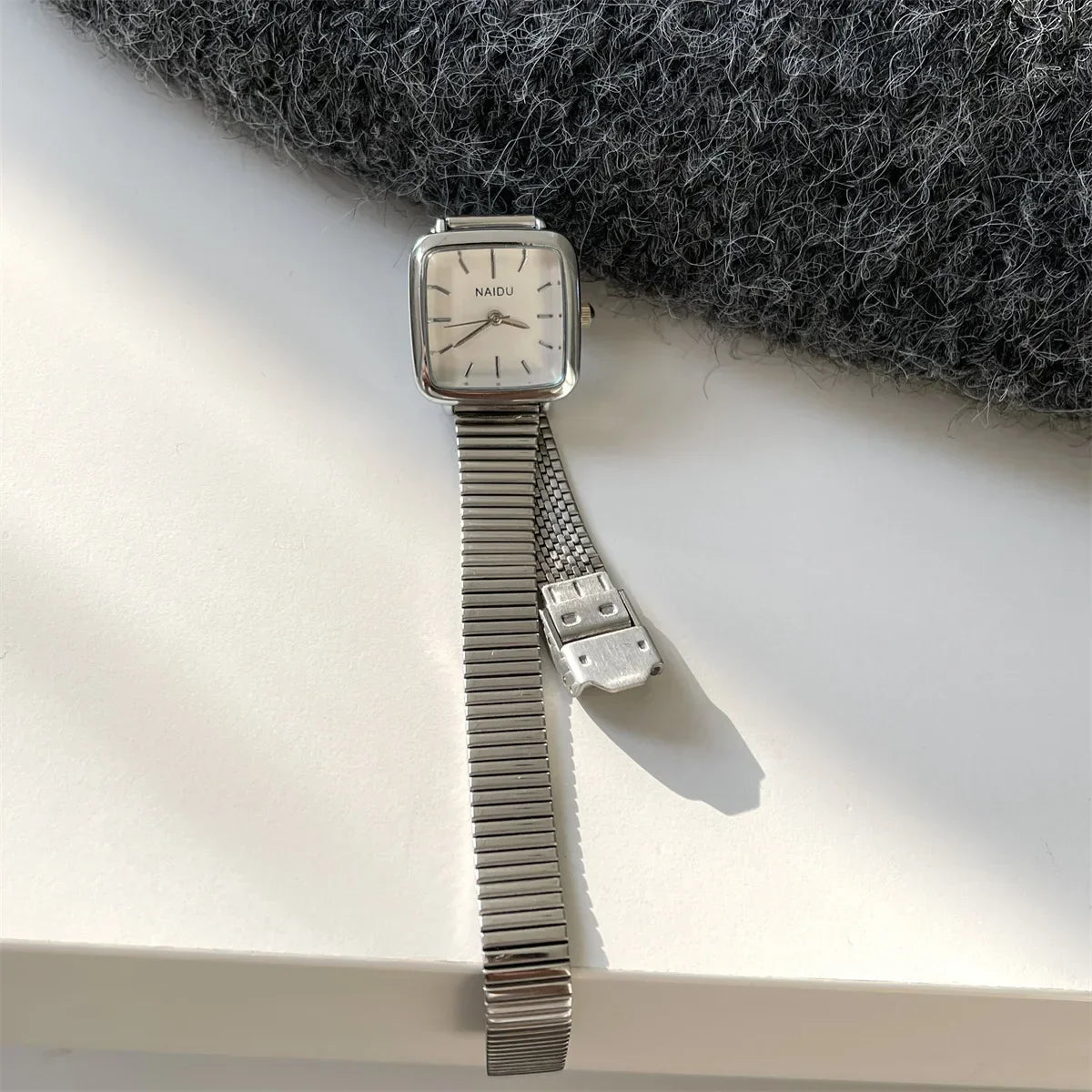 Ladies Watches Small Dial Adjustable Stainless Steel Strap Wristwatches