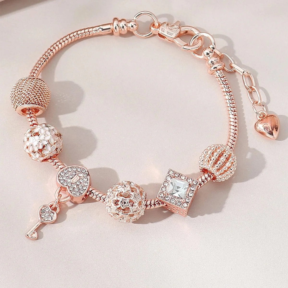 Women's Beaded Braclet Heart Shaped