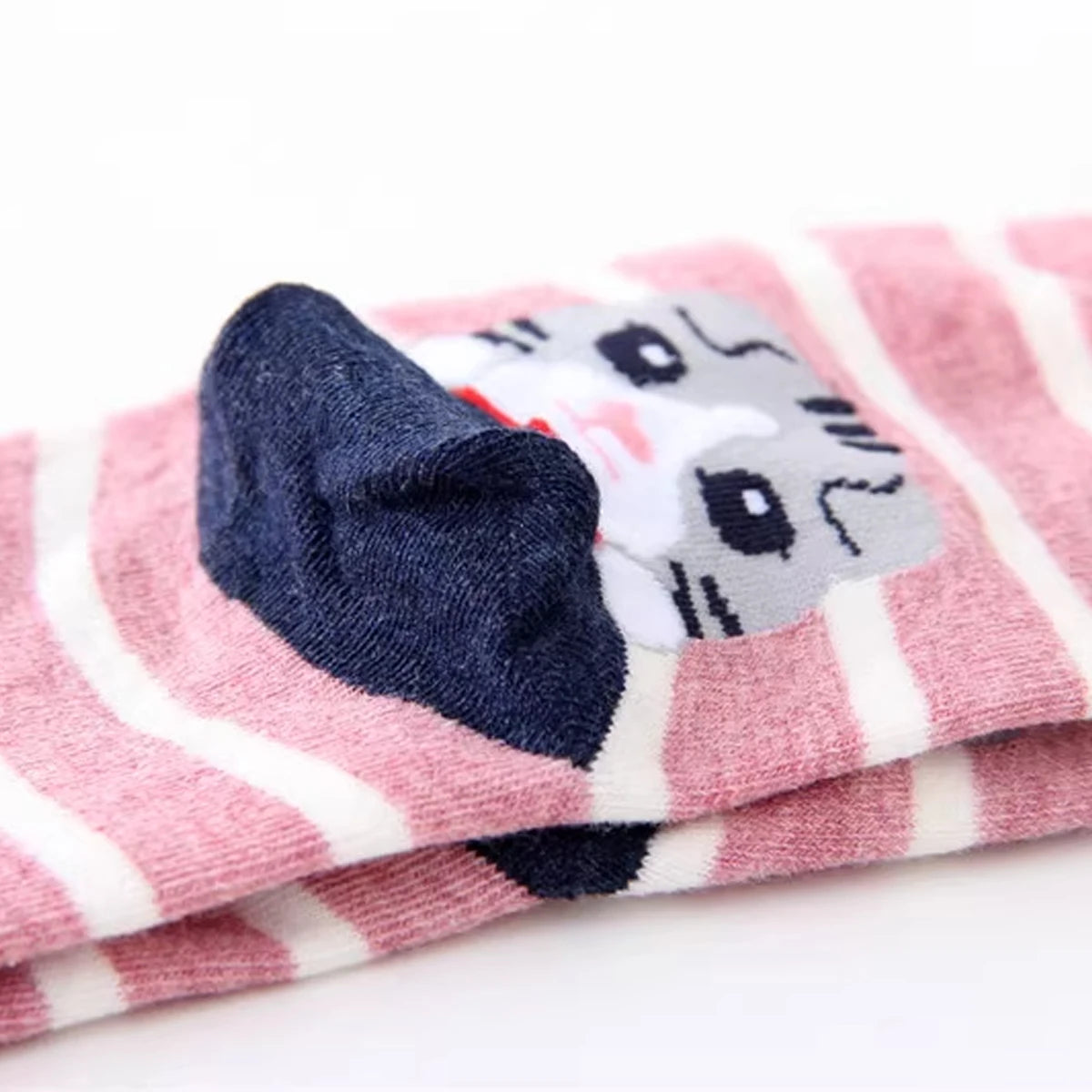 5 Pairs of Women's Crew Socks, Cat Patterns