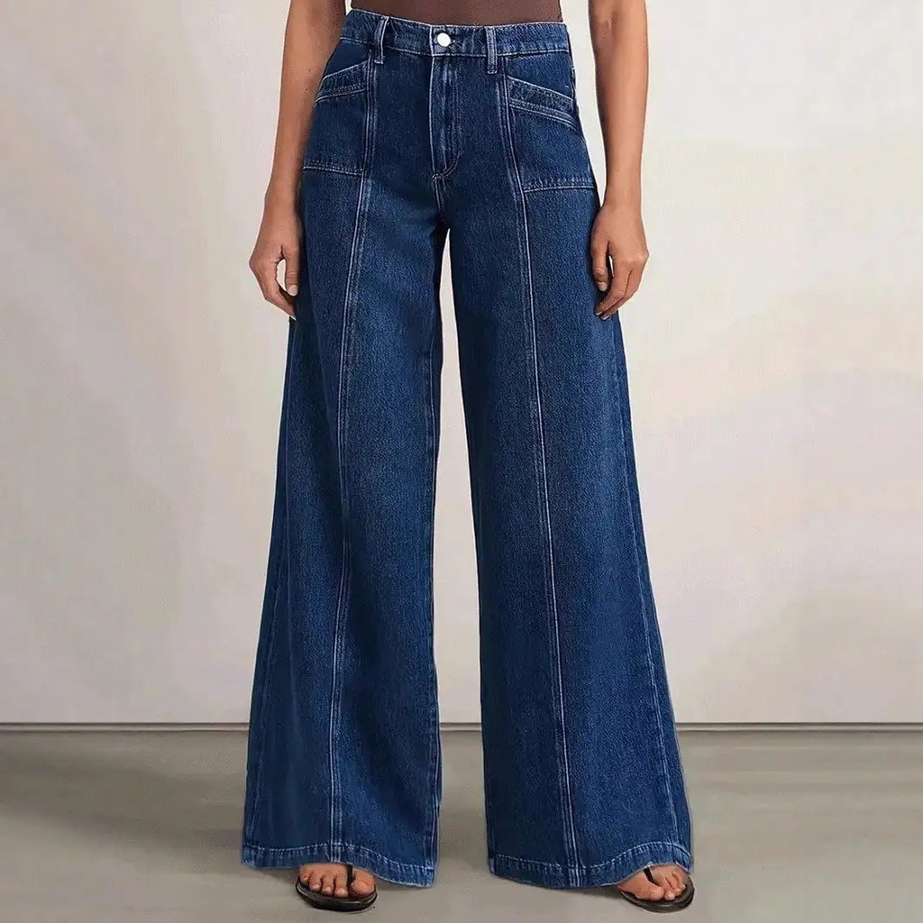 Women's Relaxed Fit Wide Leg Jeans