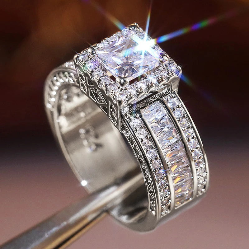 Women's Rings with Brilliant Cubic Zirconia Luxury