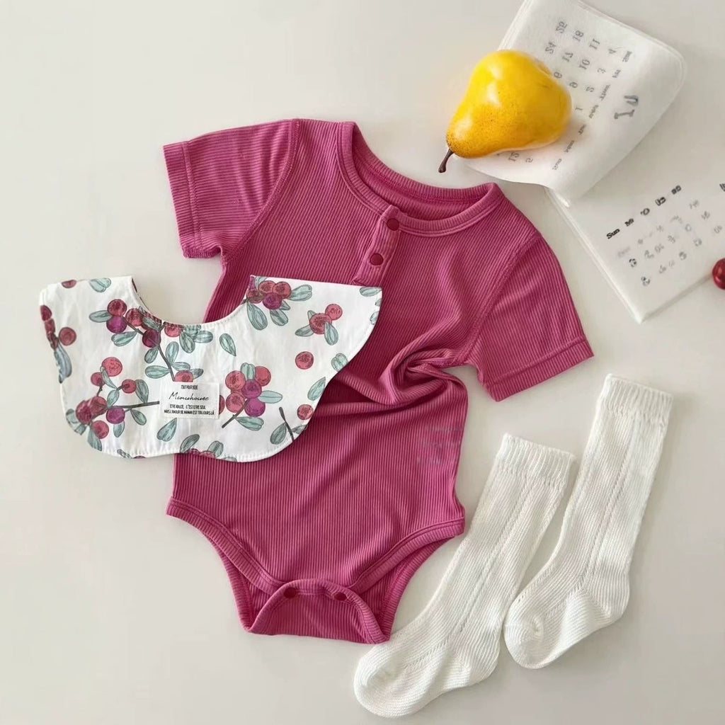 Breathable And Comfortable Newborn Onesie