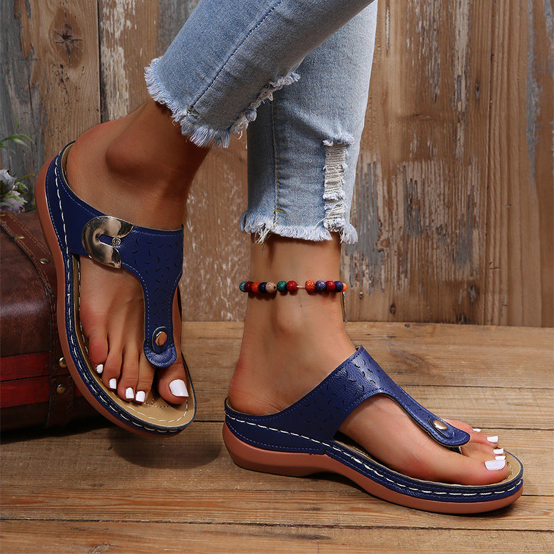 European And American Fashion Wedge Heels Beach Slippers