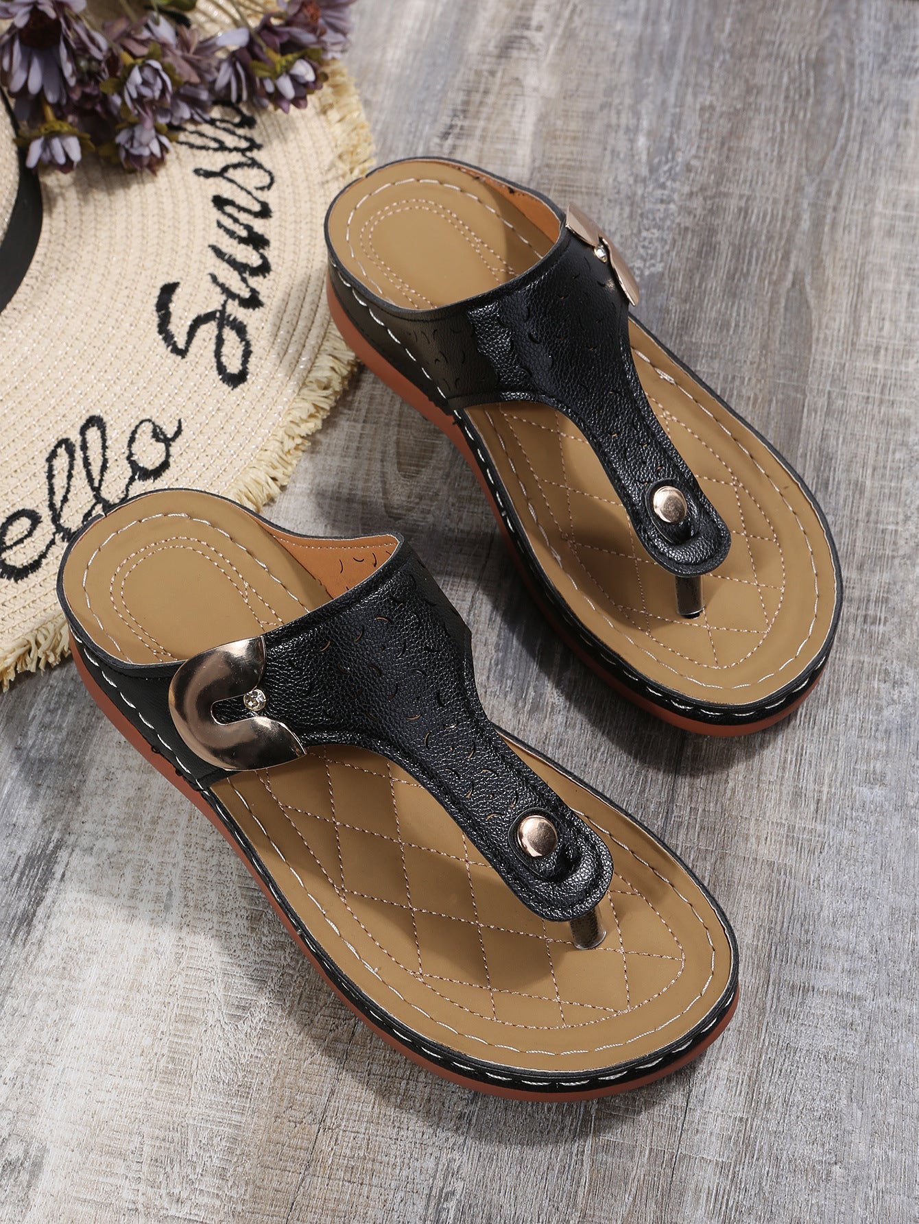 European And American Fashion Wedge Heels Beach Slippers
