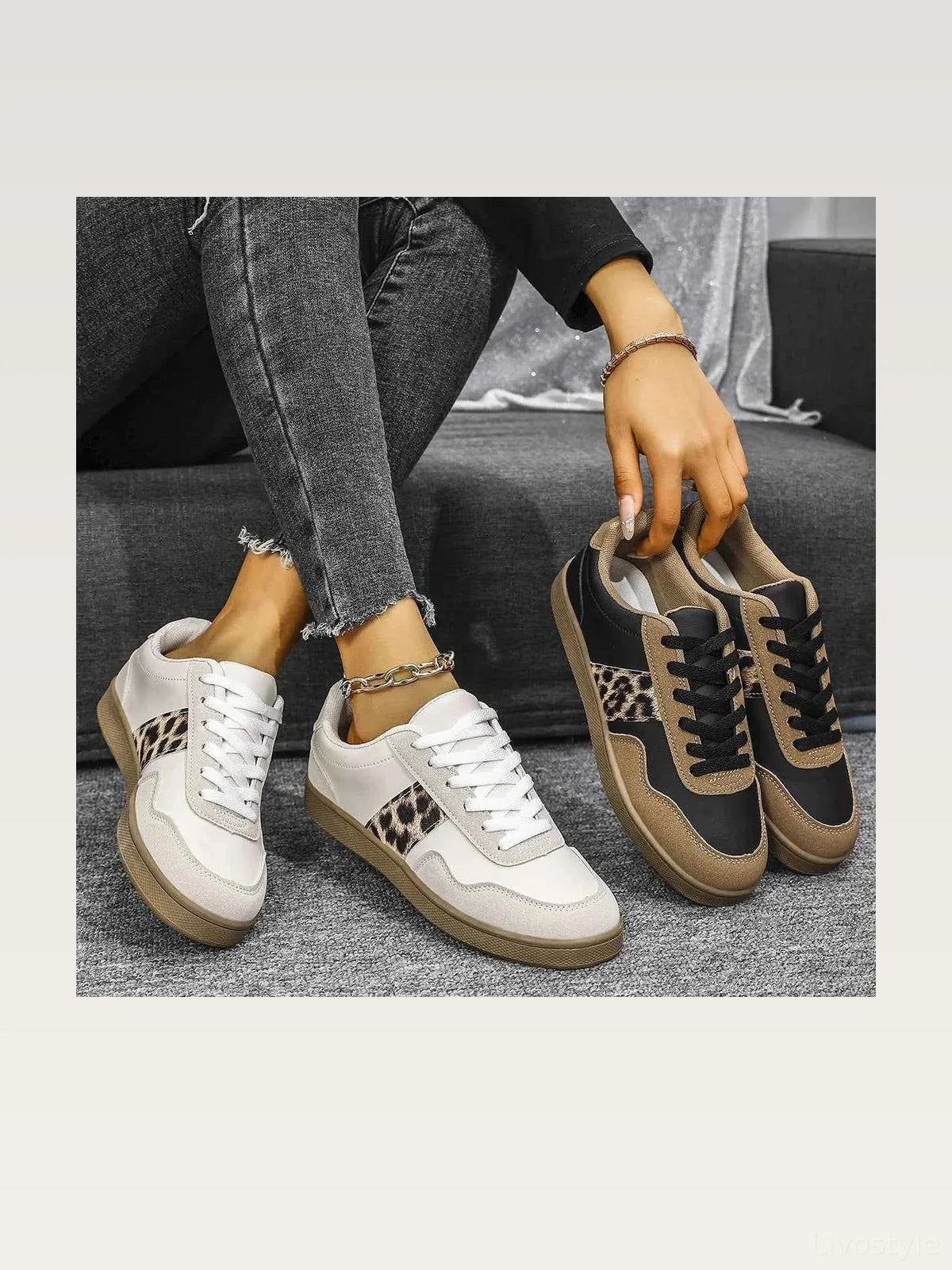Stylish Leopard Print Lace-Up Sneakers with Round Toe