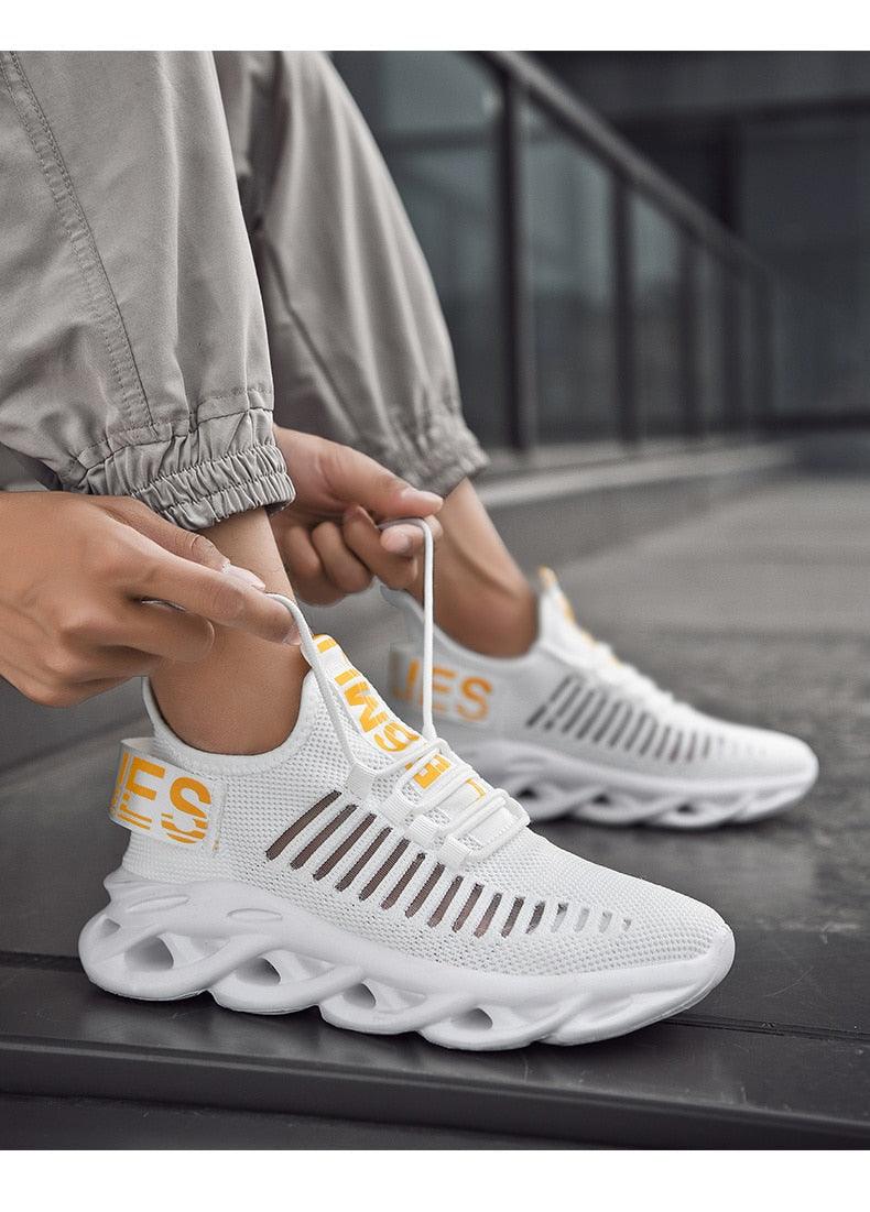 Men's Sneakers Casual Shoes Lace-Up Breathable Light Running Tenis Shoes Modern Sneakers Breathable Black Trendy Sneakers