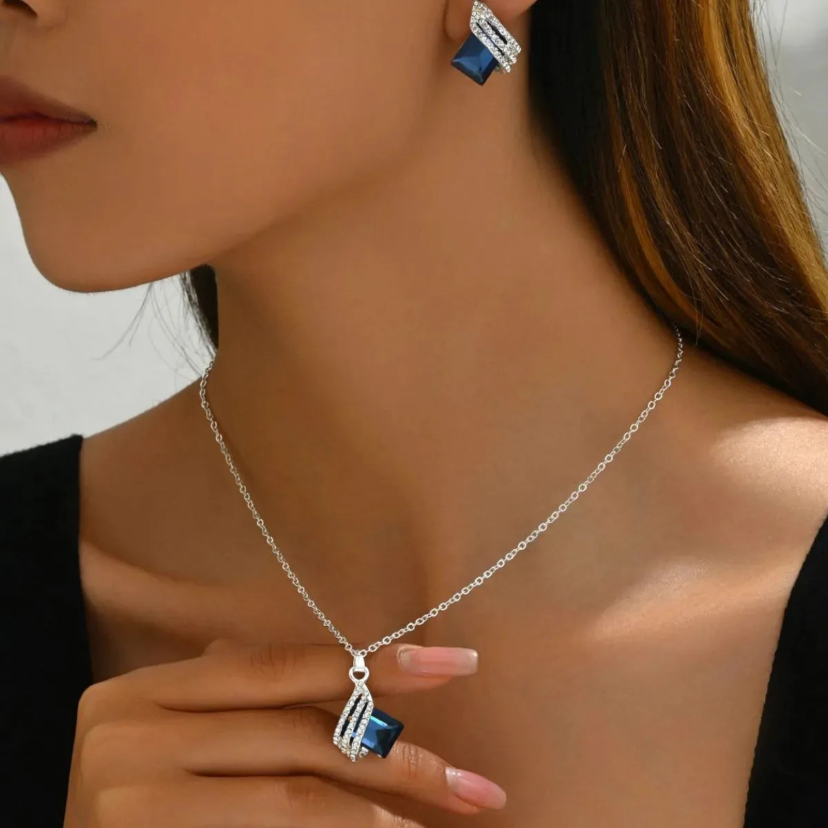 Crystal Geometric Earrings and Necklace Jewelry Set